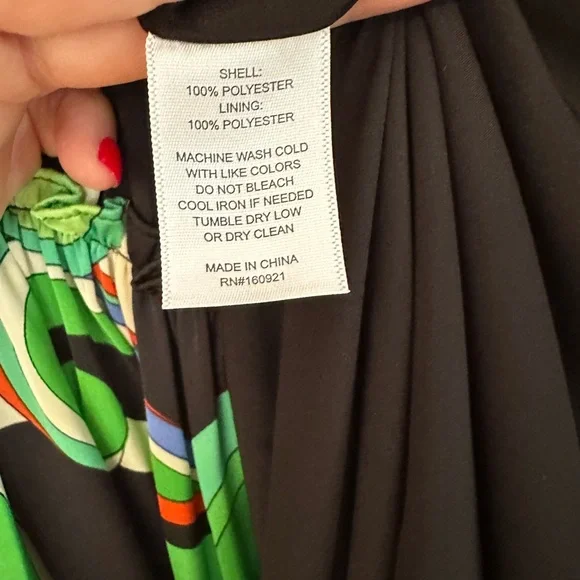 NWT Alden Adair Shelbi Dress Kimono with bubble sleeves size Medium.